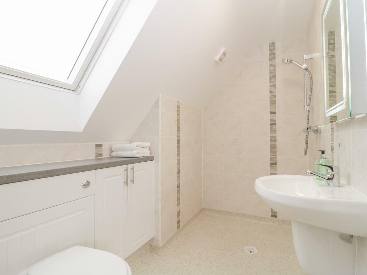 The Forge Villa Winscombe Exterior photo