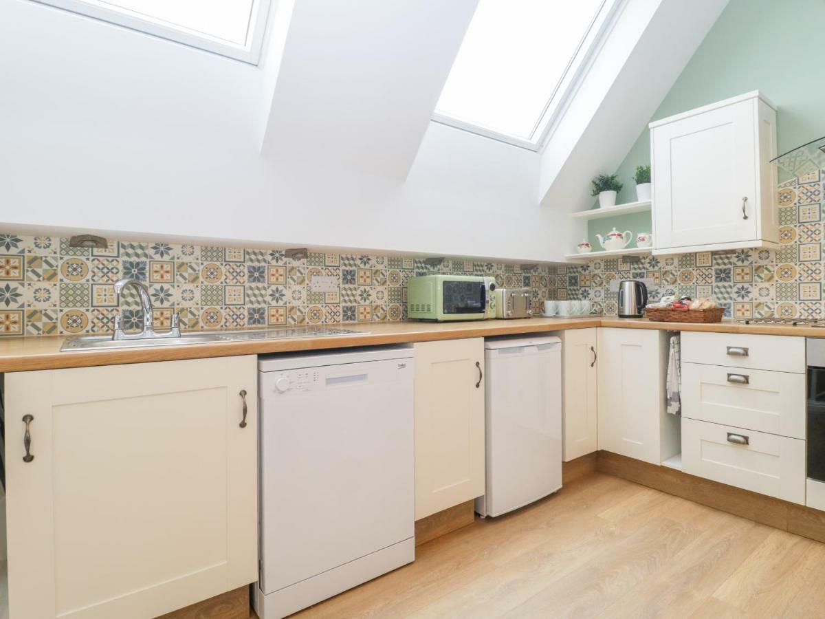 The Forge Villa Winscombe Exterior photo